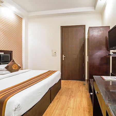 Royal Residence Mg Road Gurgaon Esterno foto