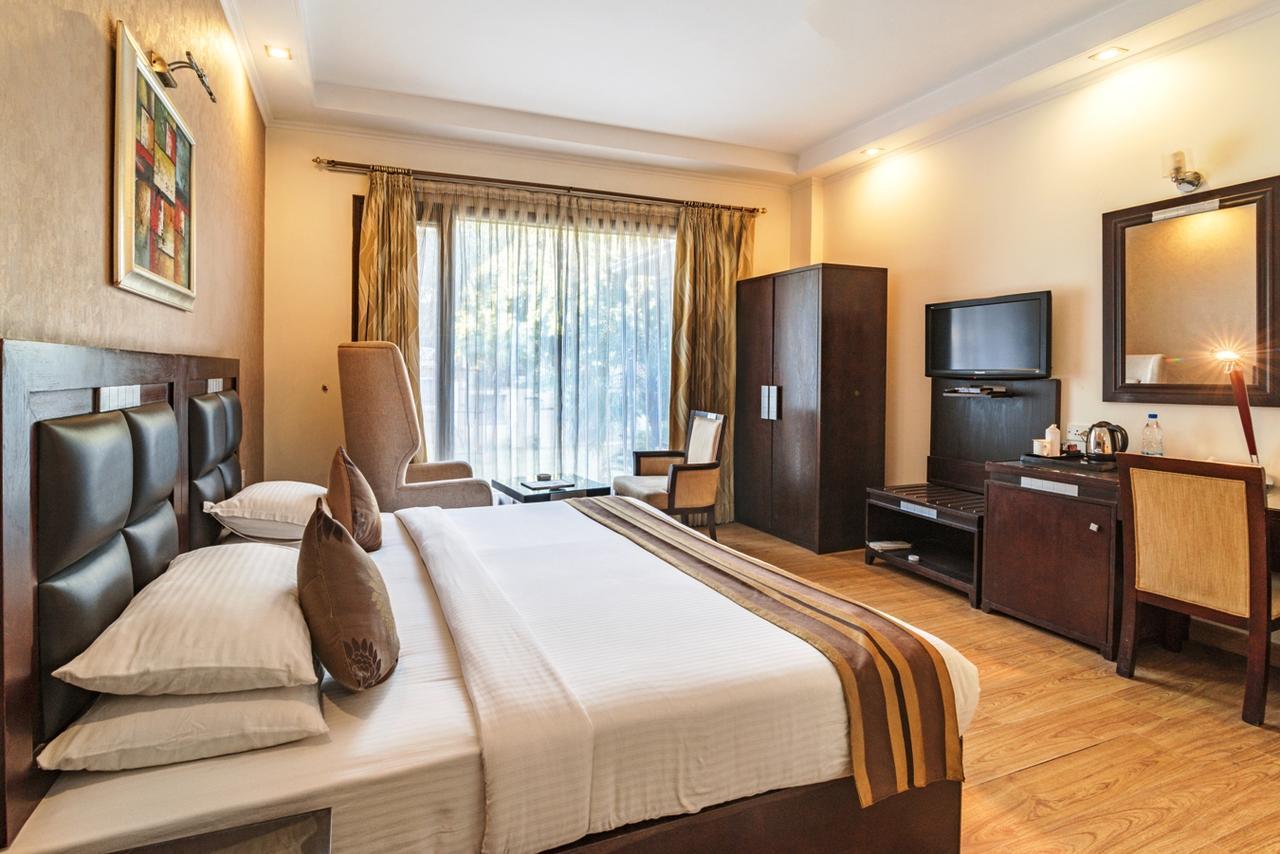 Royal Residence Mg Road Gurgaon Esterno foto