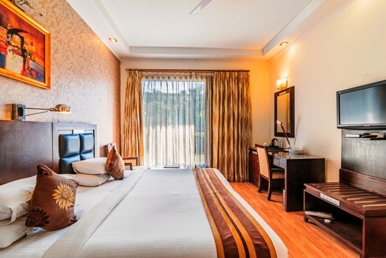 Royal Residence Mg Road Gurgaon Esterno foto